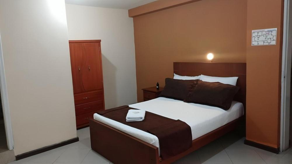 Hotel Miraflores Ибарра Экстерьер фото
